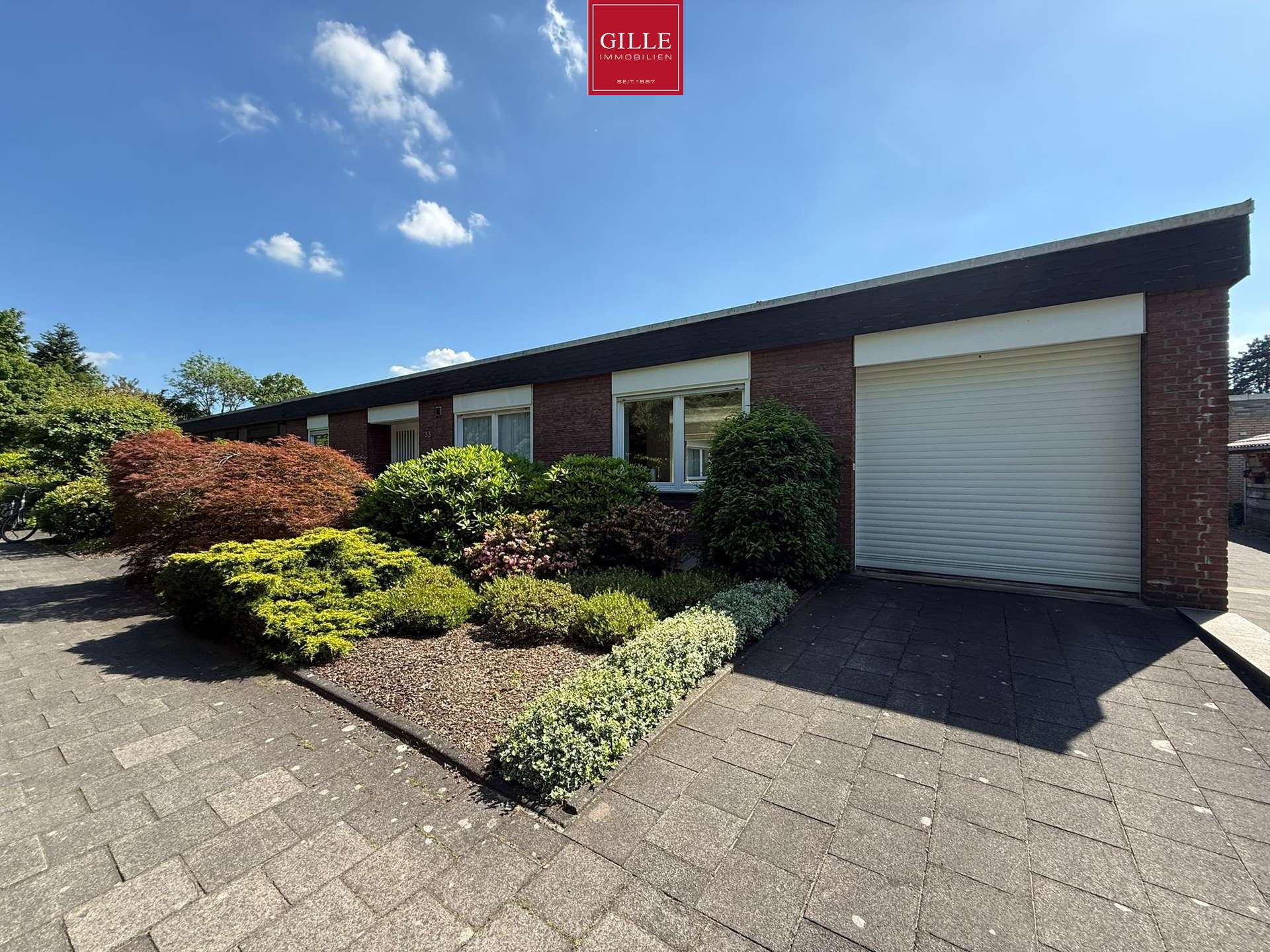 Ansicht 7 von: Stilvoller Bungalow mit beeindruckendem Raumangebot, traumhaftem Garten und Garage in Reuschenberg